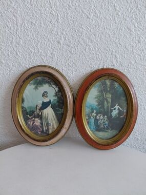 Pair of Baroque style Framed Artwork Pictures Handcrafted  in Italy Action